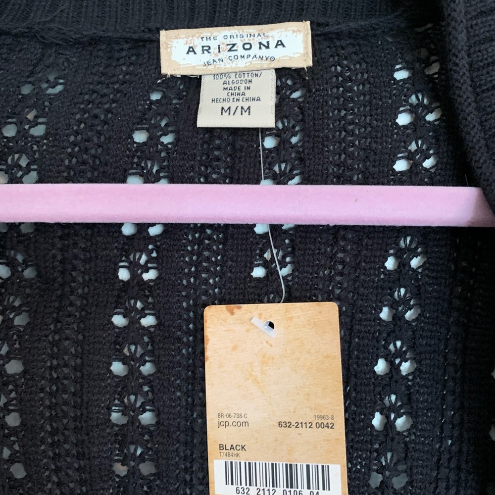 Cropped Sweater - Picture 2 of 3